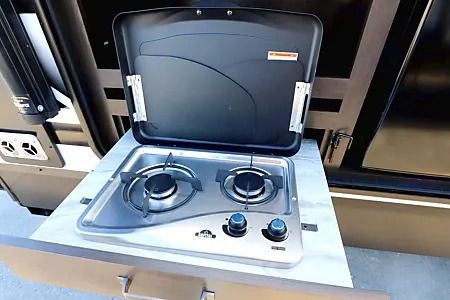 Photo 17 - 2021 Grand Design Travel Trailer rental photo 19