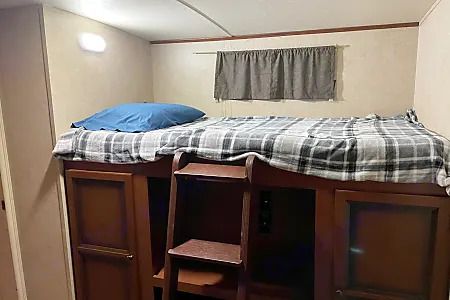Photo 1 - 2014 Palomino Travel Trailer rental photo 20