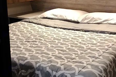 Photo 8 - 2019 Heartland Travel Trailer rental photo 10