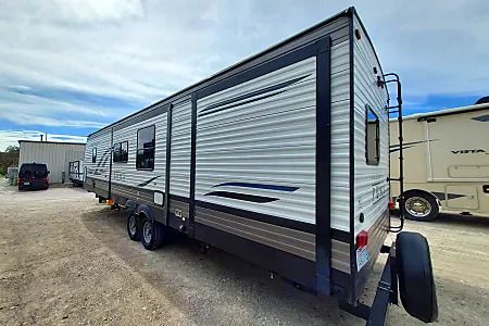 Photo 0 - 2021 Palomino Travel Trailer rental photo 11