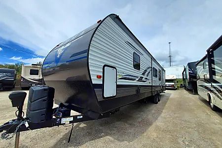 Photo 1 - 2021 Palomino Travel Trailer rental photo 14