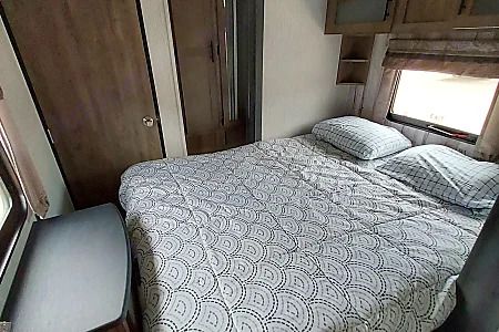 Photo 1 - 2021 Palomino Travel Trailer rental photo 15