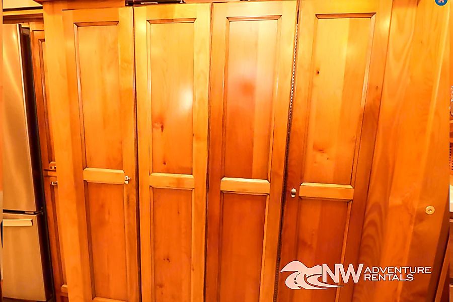 Photo 16 - 2021 Tiffin Motorhomes Class A Motorhome rental photo 18