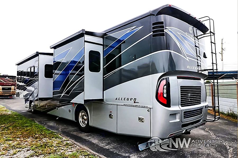 Photo 22 - 2021 Tiffin Motorhomes Class A Motorhome rental photo 24