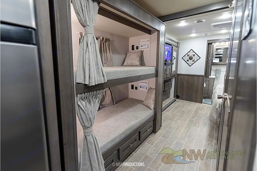 Photo 28 - 2021 Forest River Class A Motorhome rental photo 30