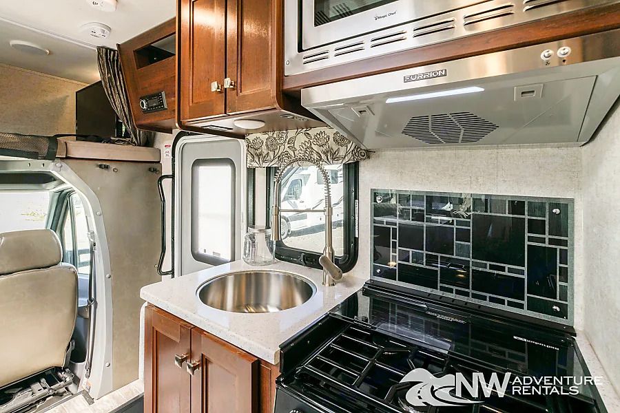 Photo 6 - 2019 Forest River Class C Motorhome rental photo 8