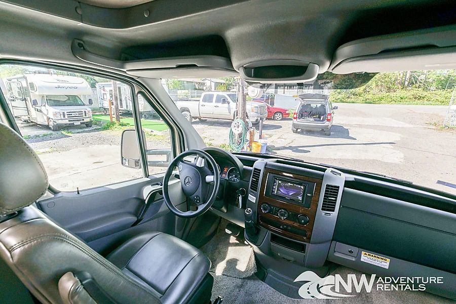 Photo 14 - 2019 Forest River Class C Motorhome rental photo 16