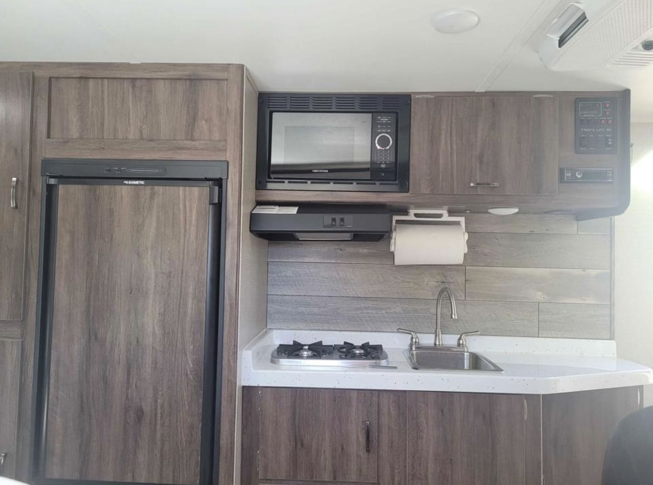 Photo 5 - 2019 Travel Lite Travel Trailer rental photo 7
