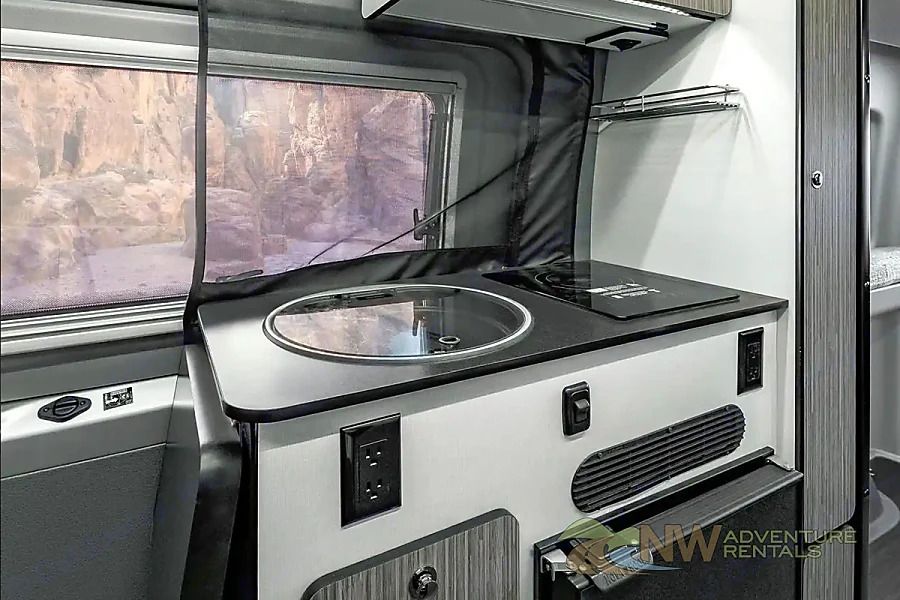 Photo 7 - 2020 Winnebago Class B Motorhome rental photo 9