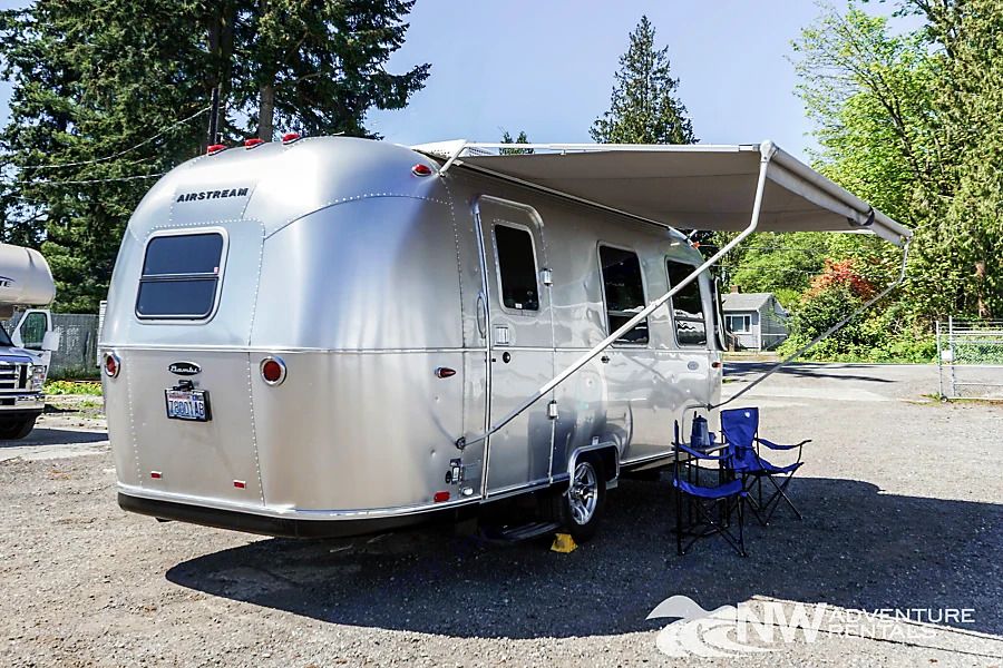Photo 8 - 2018 Airstream Travel Trailer rental photo 10
