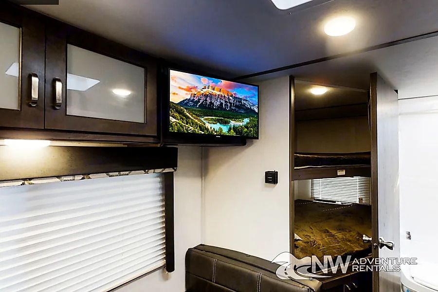 Photo 0 - 2020 Keystone Travel Trailer rental photo 6