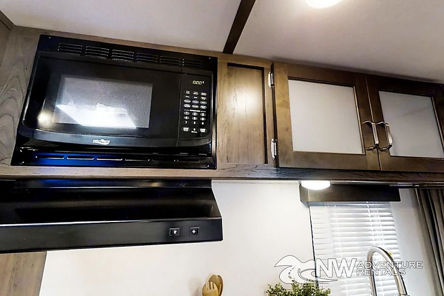 Photo 0 - 2020 Keystone Travel Trailer rental photo 7