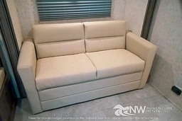 Photo 2 thumbnail 4