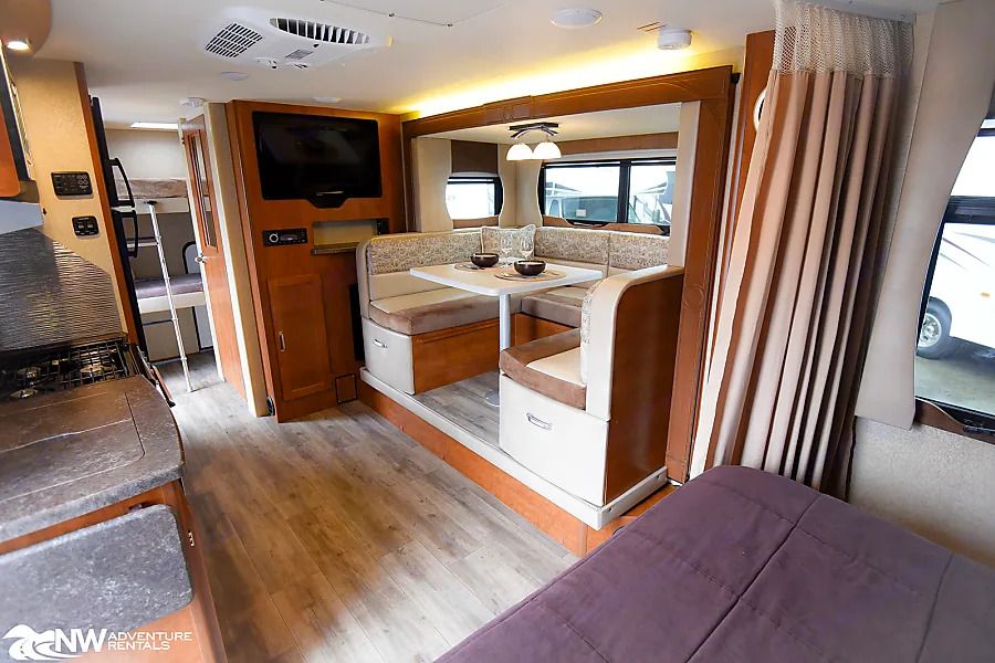 Photo 13 - 2019 Lance Travel Trailer rental photo 15