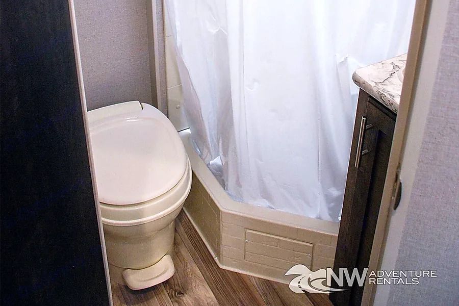 Photo 4 - 2021 K-Z Travel Trailer rental photo 6
