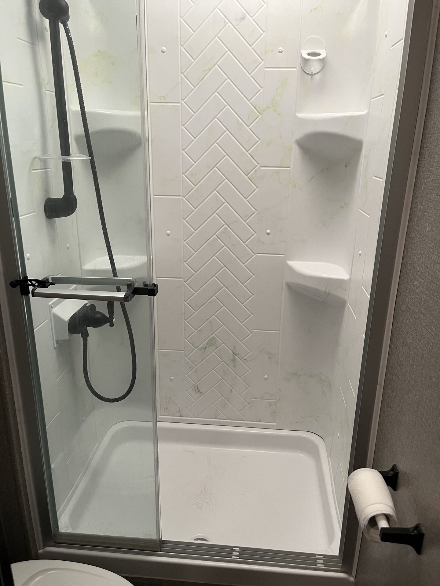 Photo 13 - 2021 Jayco Class C Motorhome rental photo 14
