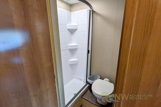 2018 Coachmen Pursuit Precision 27DS Class A Motorhome for rent in Spokane Valley, WA