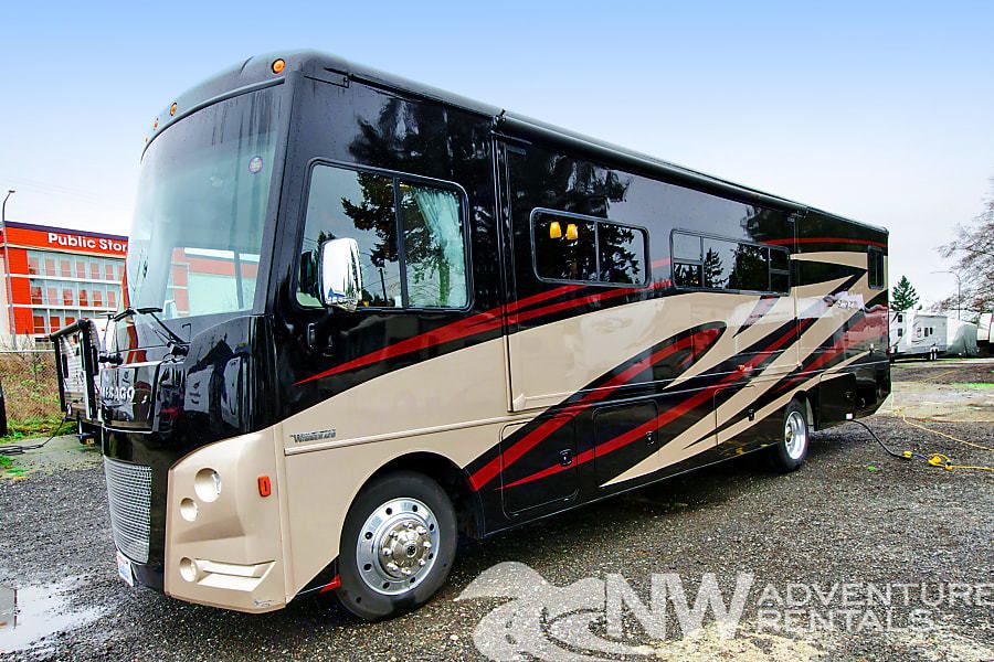 Photo 30 - 2017 Itasca Class A Motorhome rental photo 32