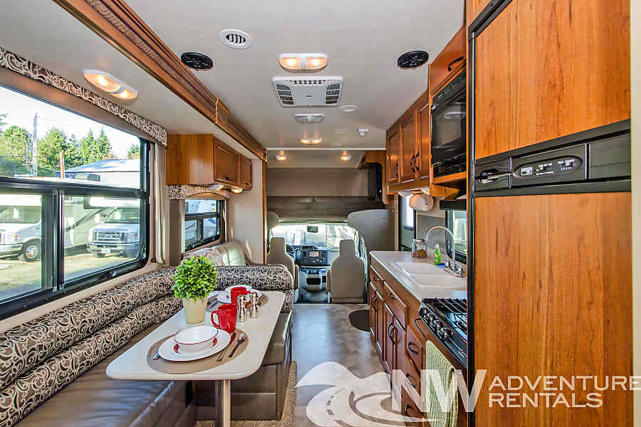 Photo 11 - 2016 Jayco Class C Motorhome rental photo 13