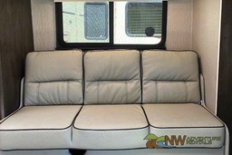 Photo 2 thumbnail 4