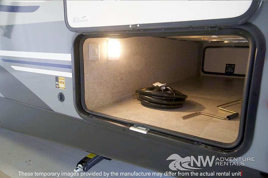 Photo 10 - 2021 Coachmen Travel Trailer rental photo 12