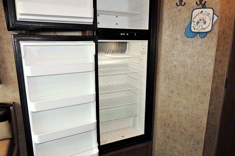 Photo 3 - 2020 Outdoors Rv Manufacturing Travel Trailer rental photo 5