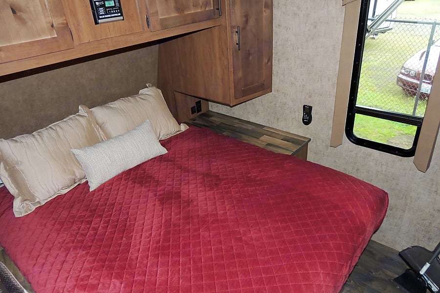 Photo 10 - 2020 Outdoors Rv Manufacturing Travel Trailer rental photo 12