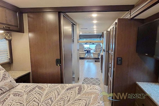 2020 Thor HURRICANE 31R Class A Motorhome for rent in Vancouver, WA