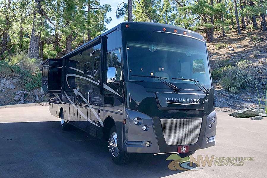 Photo 0 - 2018 Winnebago Class A Motorhome rental photo 2