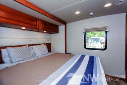 Photo 0 thumbnail 6