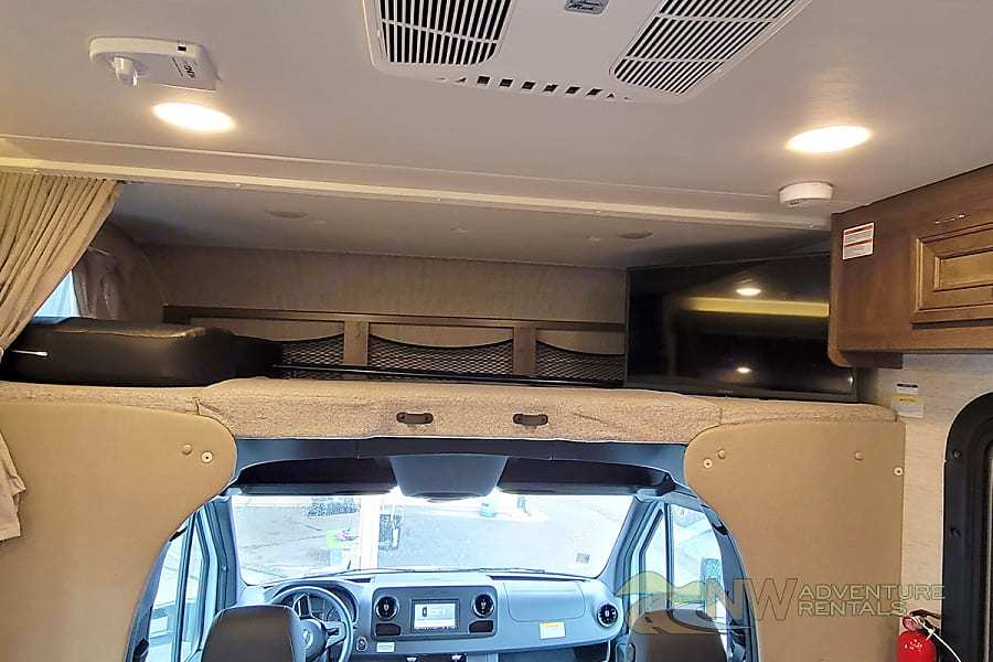 Photo 2 - 2021 Jayco Class C Motorhome rental photo 5