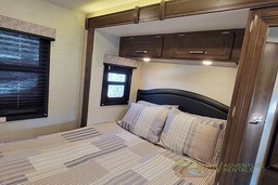 Photo 1 thumbnail 10