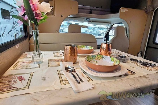 2021 Thor FREEDOM ELITE 22FE Class C Motorhome for rent in Vancouver, WA