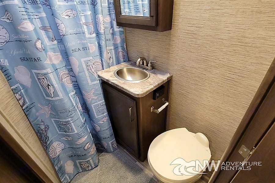 Photo 15 - 2021 Taxa Outdoors Class C Motorhome rental photo 17