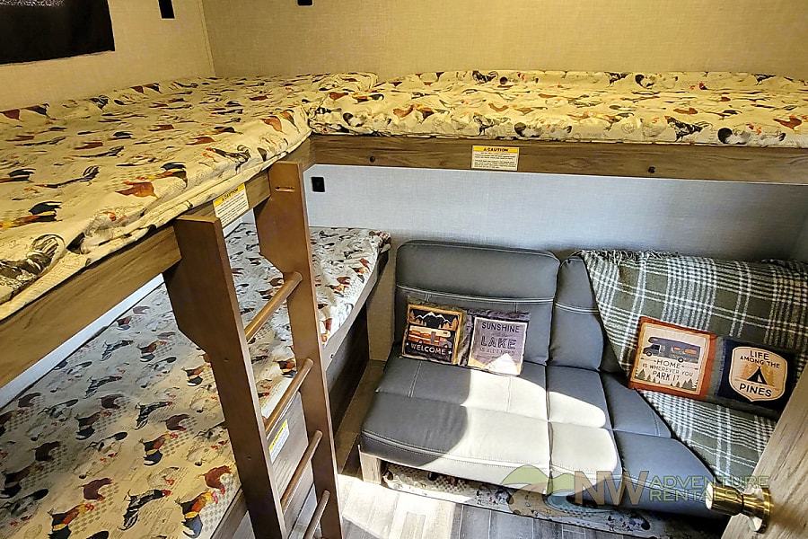 Photo 1 - 2021 Crossroads Travel Trailer rental photo 15
