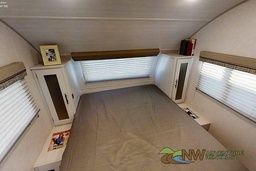 Photo 2 thumbnail 4