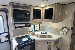 Photo 0 thumbnail 6
