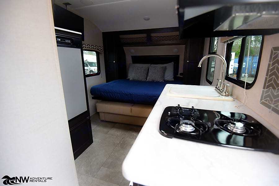 Photo 0 - 2019 Venture Rv Travel Trailer rental photo 2