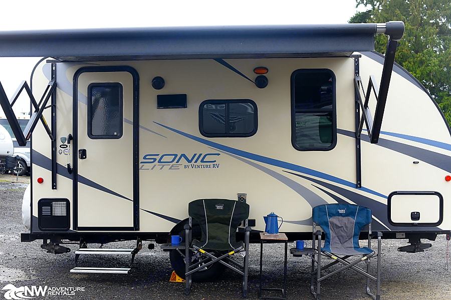 Photo 1 - 2019 Venture Rv Travel Trailer rental photo 14