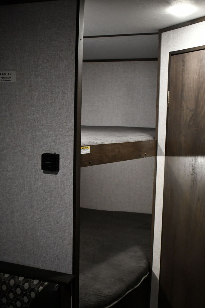 Photo 16 - 2020 Coleman Travel Trailer rental photo 18