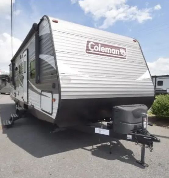 Photo 0 - 2018 Dutchman Travel Trailer rental photo 2