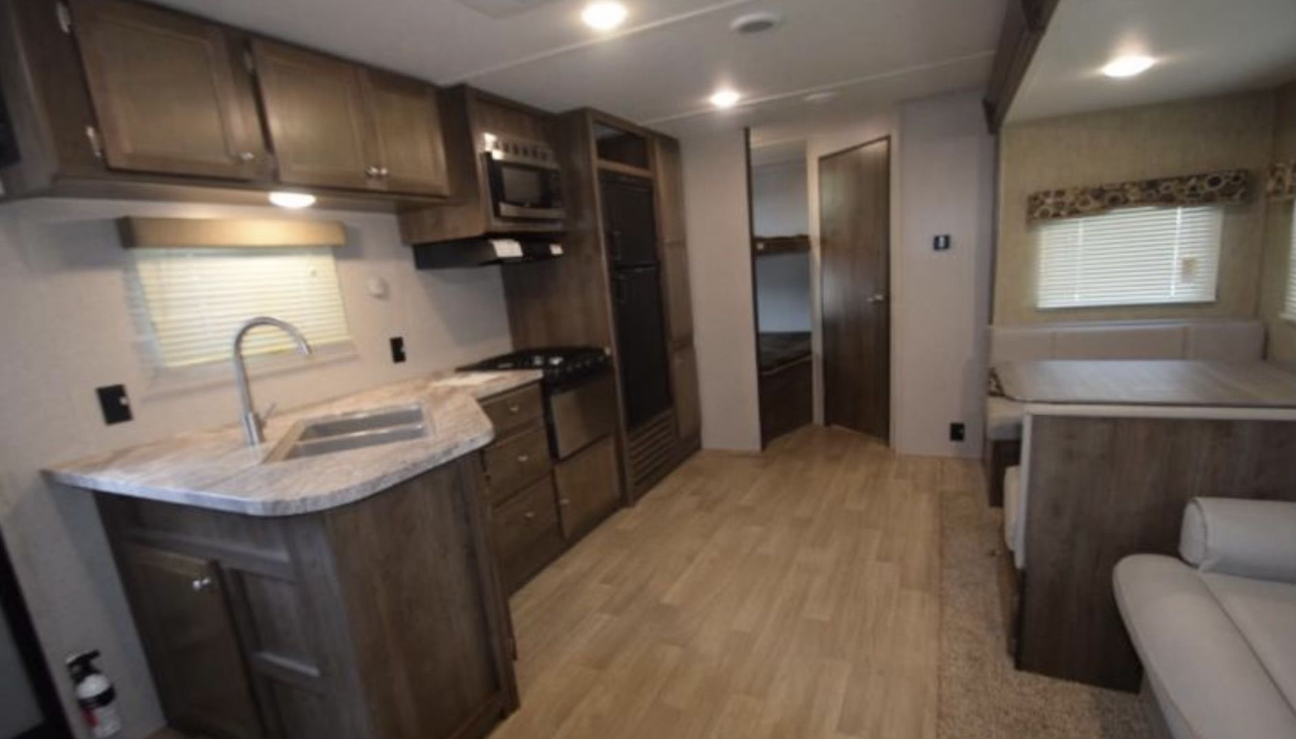 Photo 9 - 2018 Dutchman Travel Trailer rental photo 11