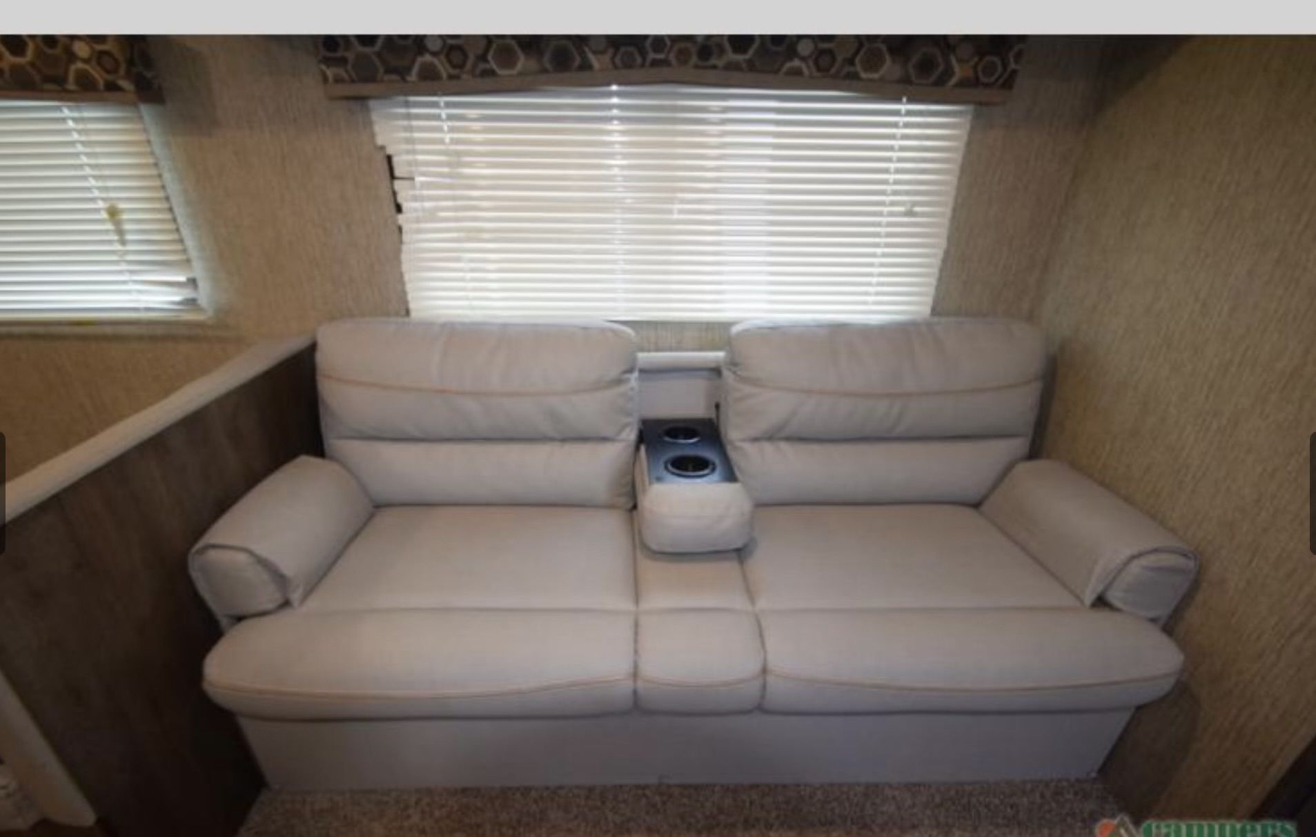 Photo 21 - 2018 Dutchman Travel Trailer rental photo 23