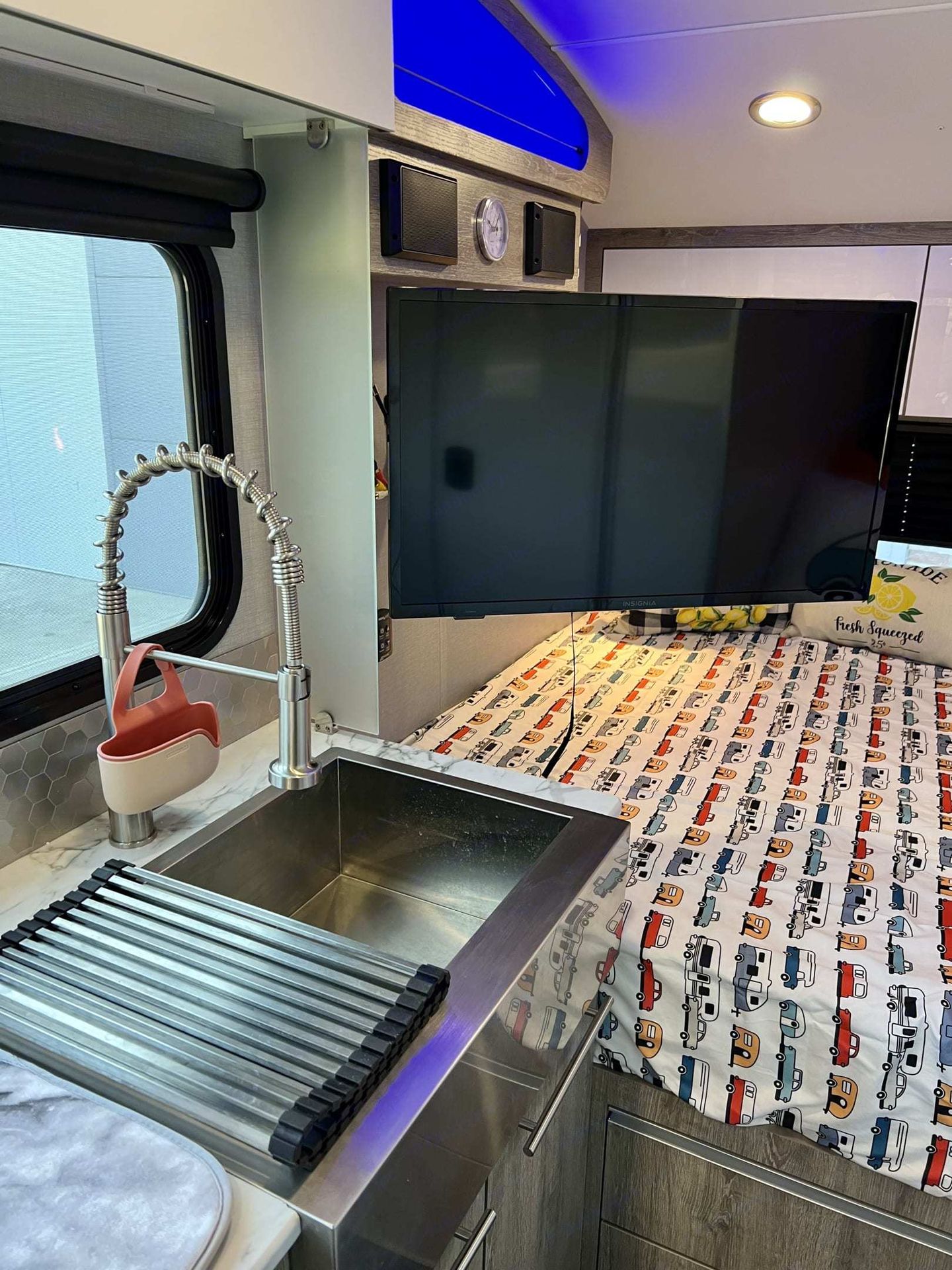 Photo 6 - 2022 Other Travel Trailer rental photo 10