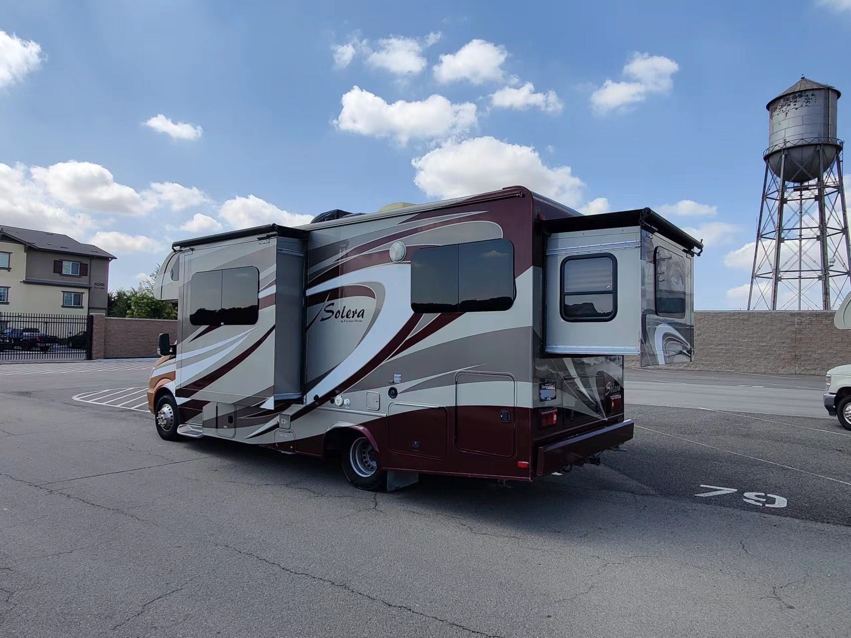 Photo 6 - 2014 Mercedes-Benz Class C Motorhome rental photo 8