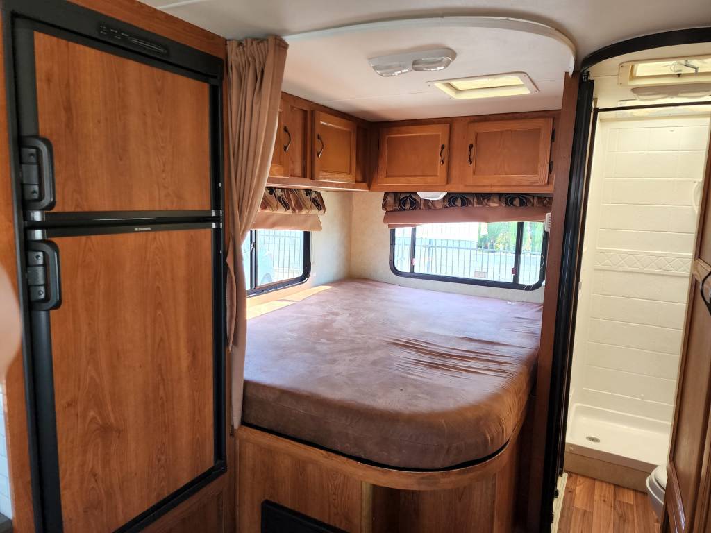 Photo 0 - 2011 Coachmen Class C Motorhome rental photo 4