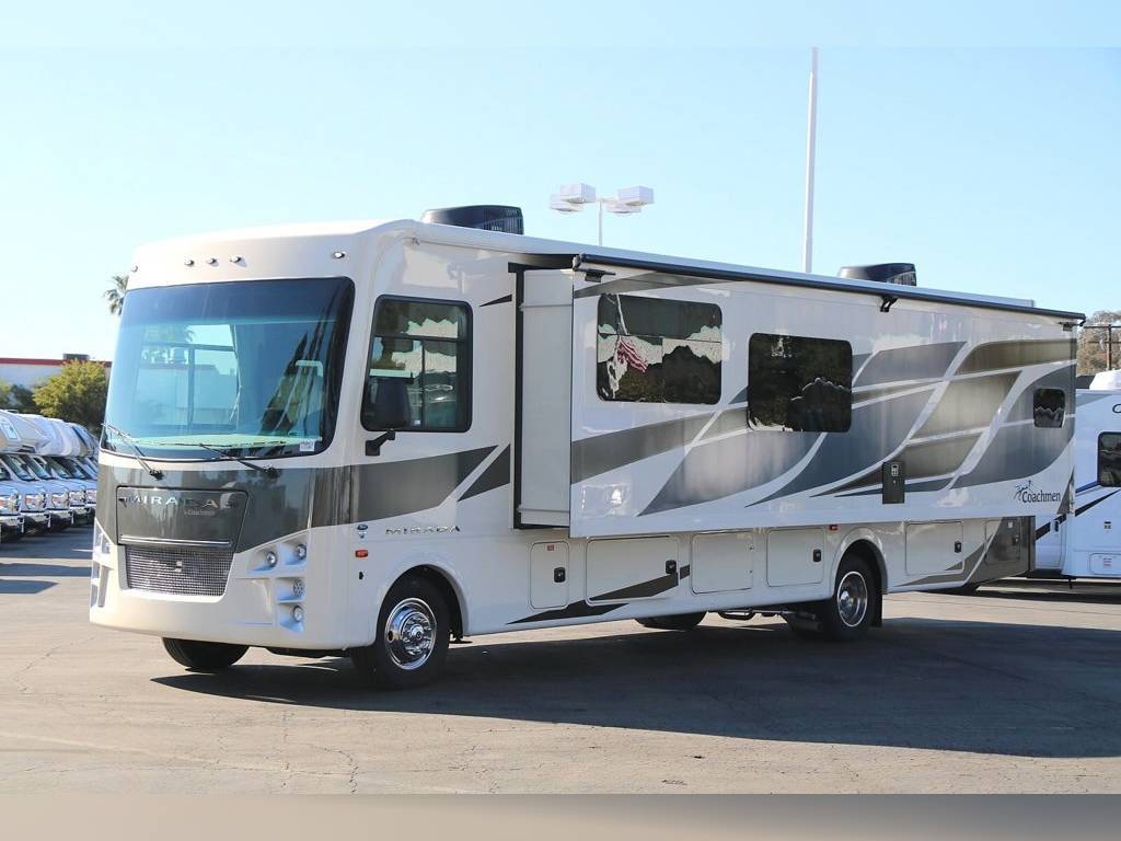 Photo 20 - 2023 Coachmen Class A Motorhome rental photo 22