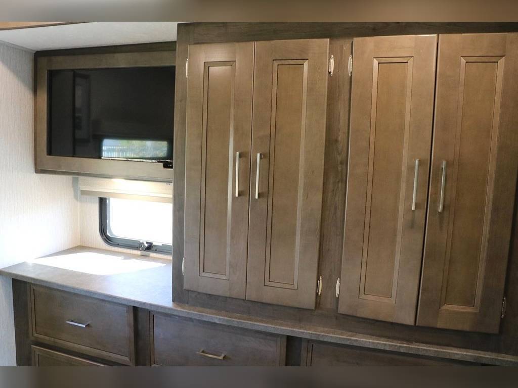 Photo 21 - 2023 Coachmen Class A Motorhome rental photo 23