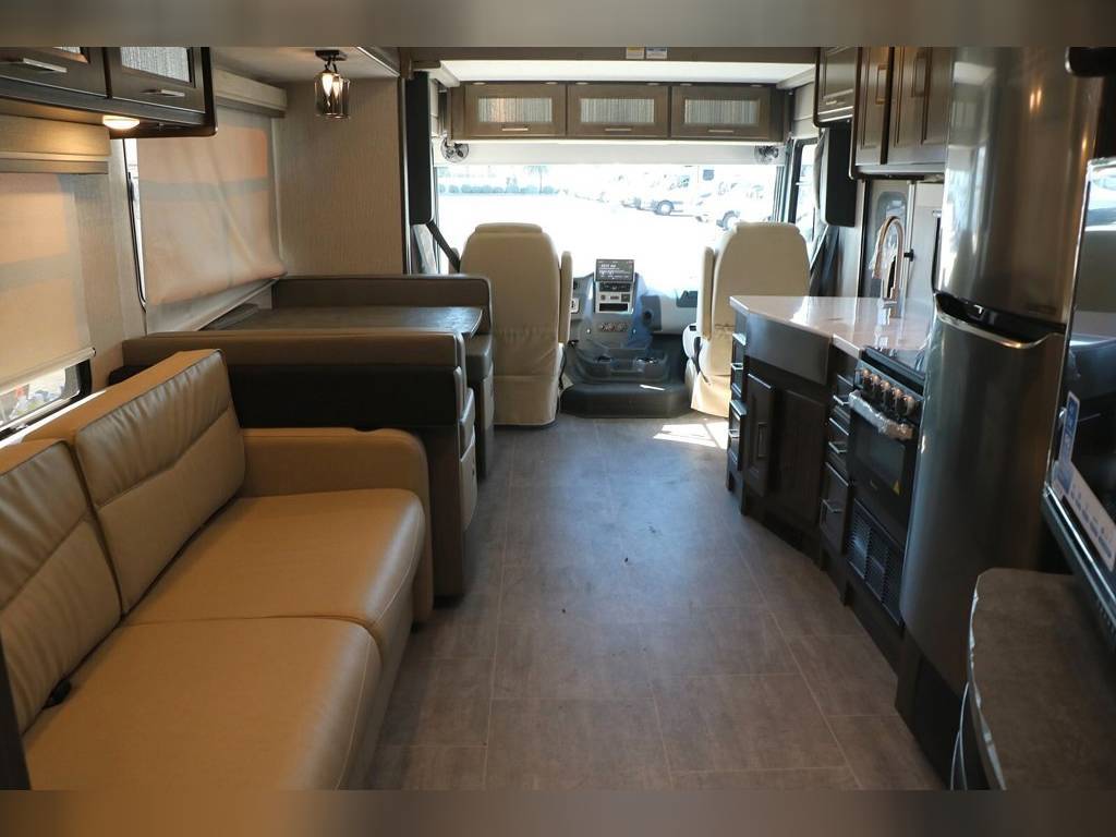 Photo 26 - 2023 Coachmen Class A Motorhome rental photo 28
