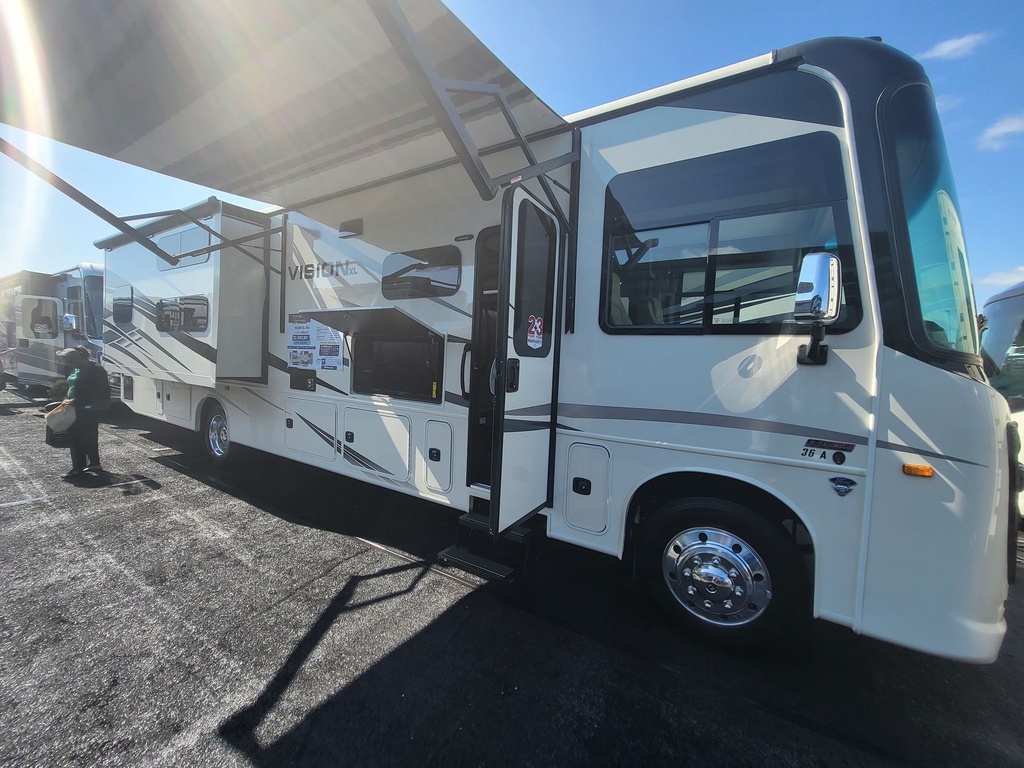 Photo 3 - 2025 Entegra Coach Class A Motorhome rental photo 16